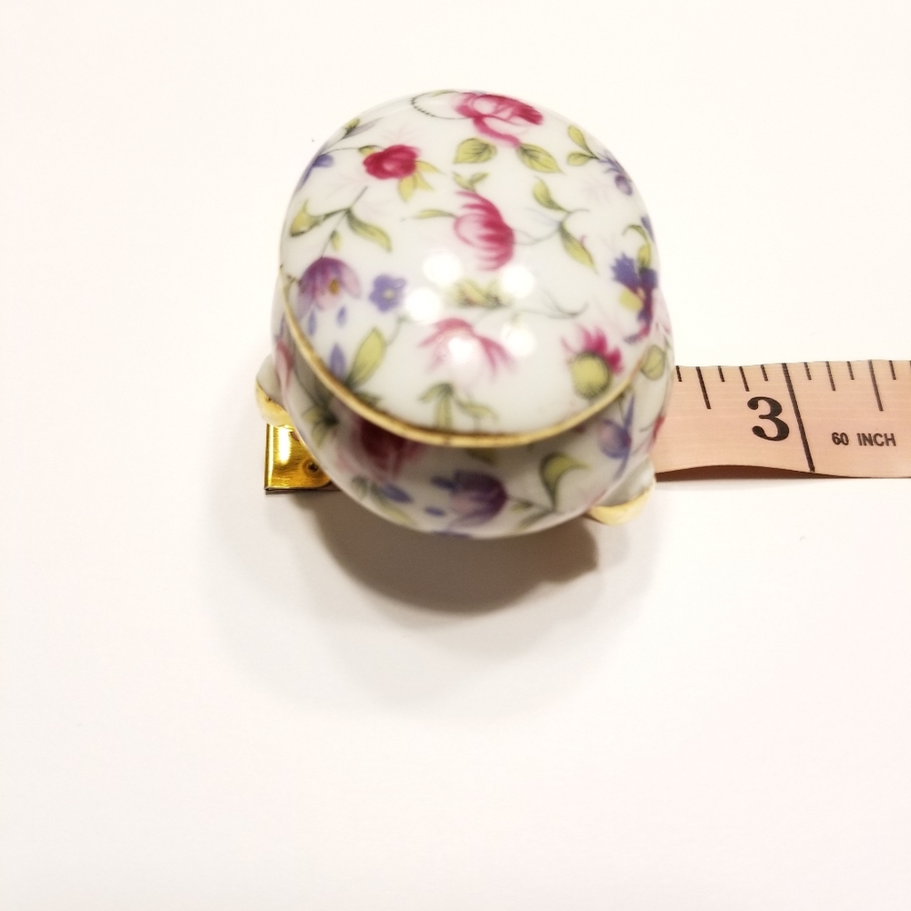 Vintage Mini Footed Trinket Box - Picture 7 of 8